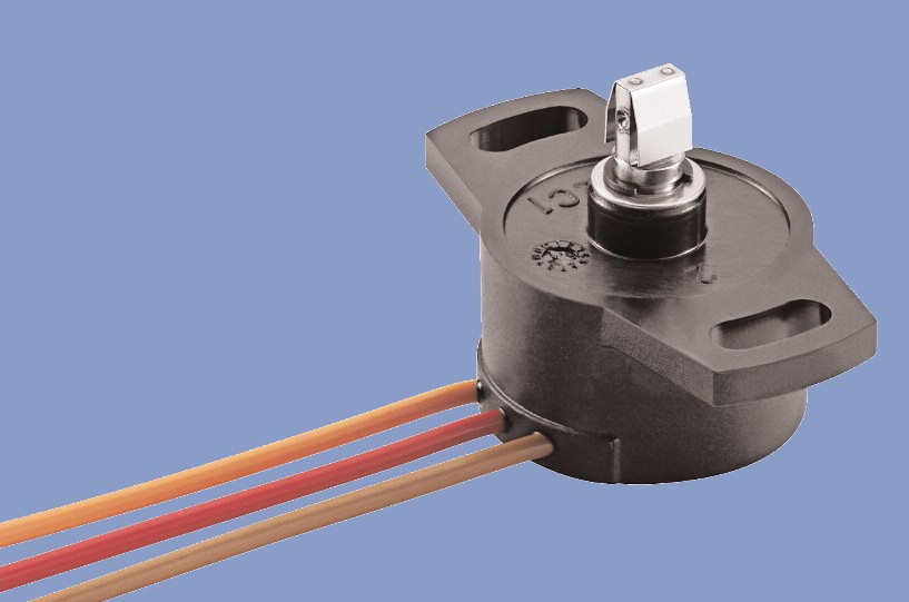 SP-2800 – potencjometryczny czujnik kąta, wersja redundantna — Novotechnik